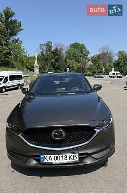 Позашляховик / Кросовер Mazda CX-5 2020 в 