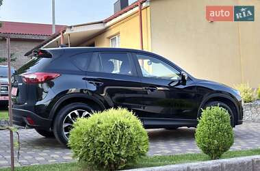 Позашляховик / Кросовер Mazda CX-5 2015 в 