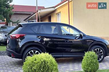 Позашляховик / Кросовер Mazda CX-5 2015 в 
