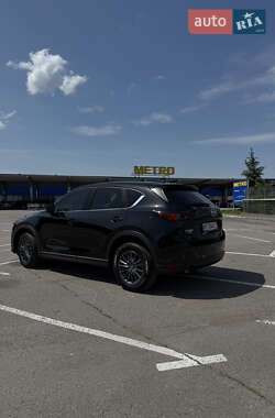Внедорожник / Кроссовер Mazda CX-5 2018 в 