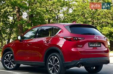 Внедорожник / Кроссовер Mazda CX-5 2023 в 