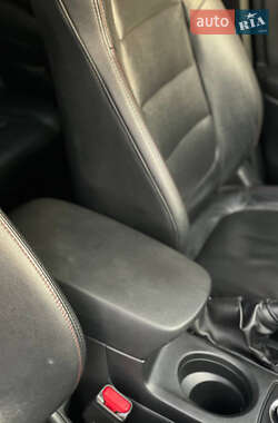 Внедорожник / Кроссовер Mazda CX-5 2013 в 