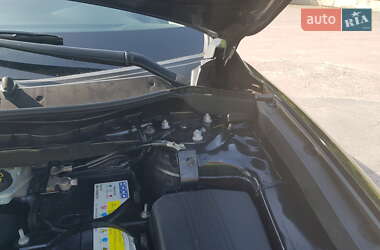 Позашляховик / Кросовер Mazda CX-5 2012 в 