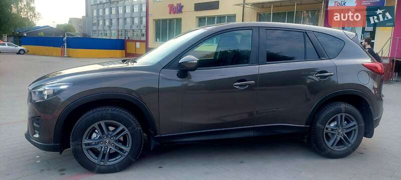 Позашляховик / Кросовер Mazda CX-5 2016 в Луцьку