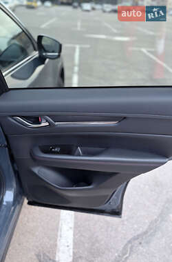 Внедорожник / Кроссовер Mazda CX-5 2023 в 
