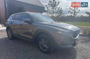 Внедорожник / Кроссовер Mazda CX-5 2018 в 