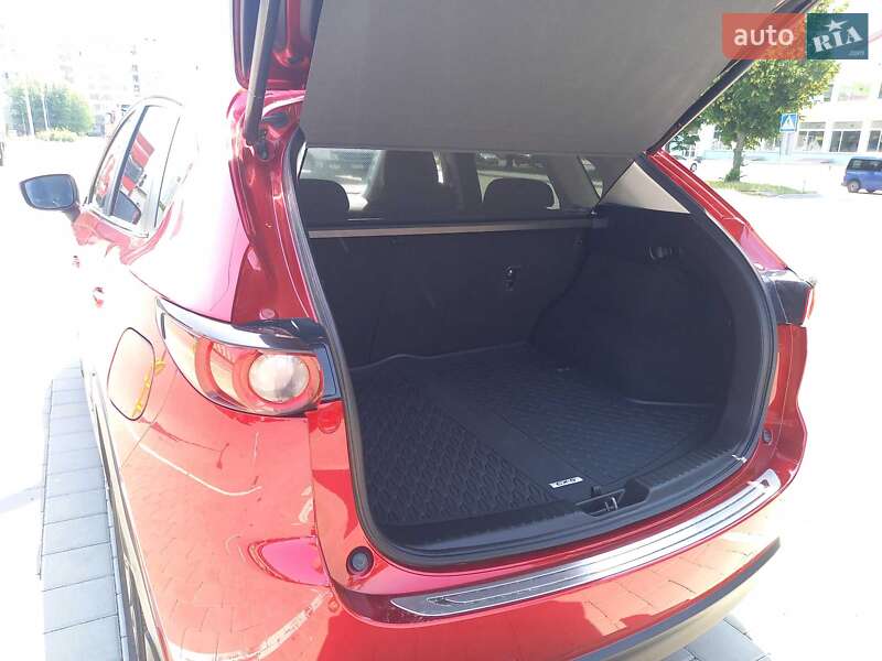 Внедорожник / Кроссовер Mazda CX-5 2017 в Черкассах