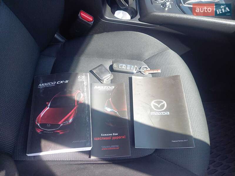 Внедорожник / Кроссовер Mazda CX-5 2017 в Черкассах