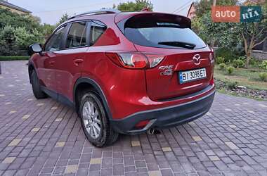 Позашляховик / Кросовер Mazda CX-5 2014 в 
