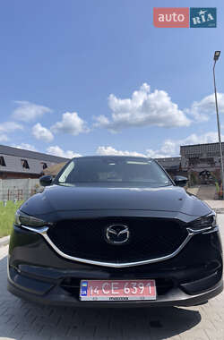 Позашляховик / Кросовер Mazda CX-5 2019 в 