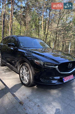 Позашляховик / Кросовер Mazda CX-5 2019 в 
