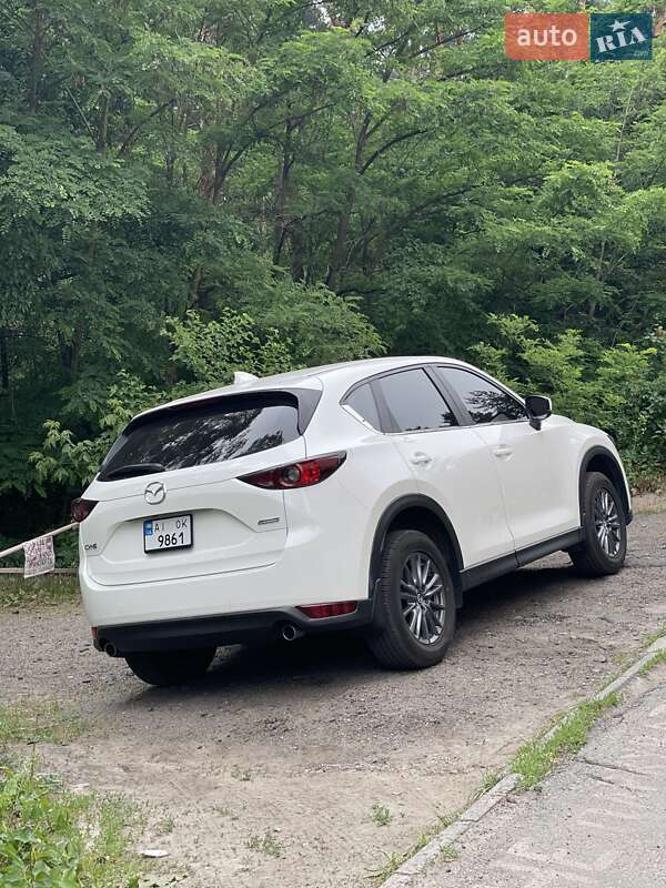 Внедорожник / Кроссовер Mazda CX-5 2017 в Украинке