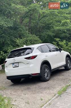 Внедорожник / Кроссовер Mazda CX-5 2017 в 