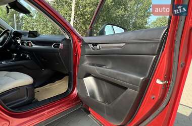 Внедорожник / Кроссовер Mazda CX-5 2018 в 
