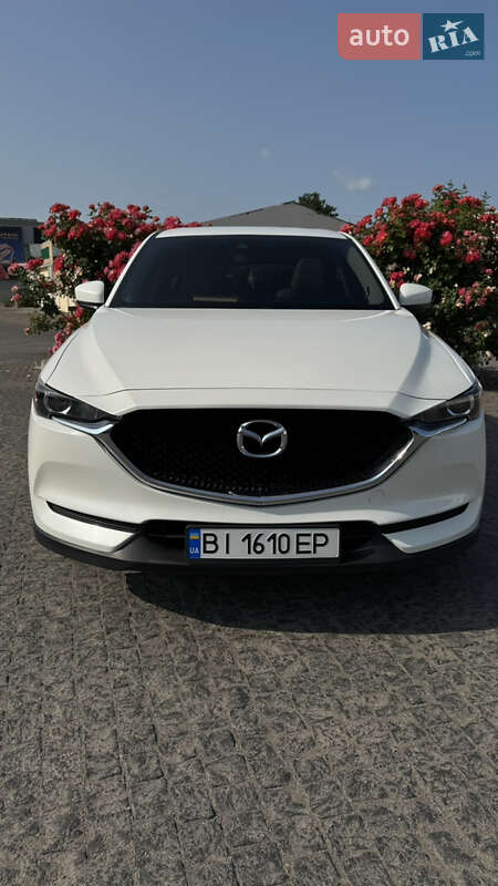 Внедорожник / Кроссовер Mazda CX-5 2017 в Полтаве фото 4 Внедорожник / Кроссовер Mazda CX-5 2017 в Полтаве