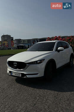 Внедорожник / Кроссовер Mazda CX-5 2017 в 
