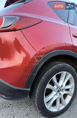 Позашляховик / Кросовер Mazda CX-5 2014 в 