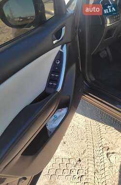 Внедорожник / Кроссовер Mazda CX-5 2016 в 