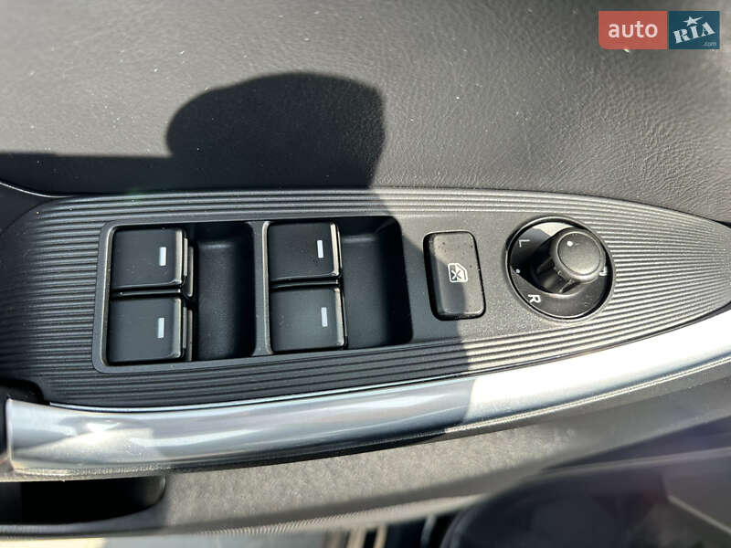 Внедорожник / Кроссовер Mazda CX-5 2014 в Дубно фото 20 Внедорожник / Кроссовер Mazda CX-5 2014 в Дубно