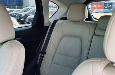 Внедорожник / Кроссовер Mazda CX-5 2020 в 