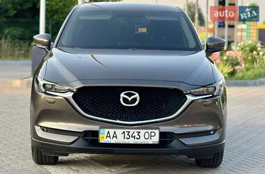Внедорожник / Кроссовер Mazda CX-5 2018 в 