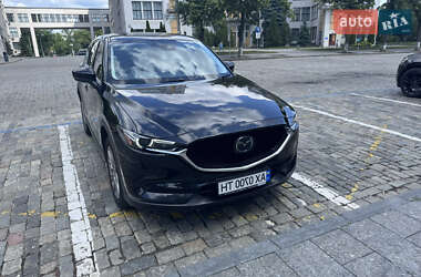 Позашляховик / Кросовер Mazda CX-5 2019 в 