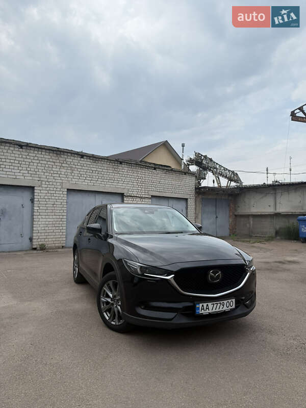 Внедорожник / Кроссовер Mazda CX-5 2021 в 