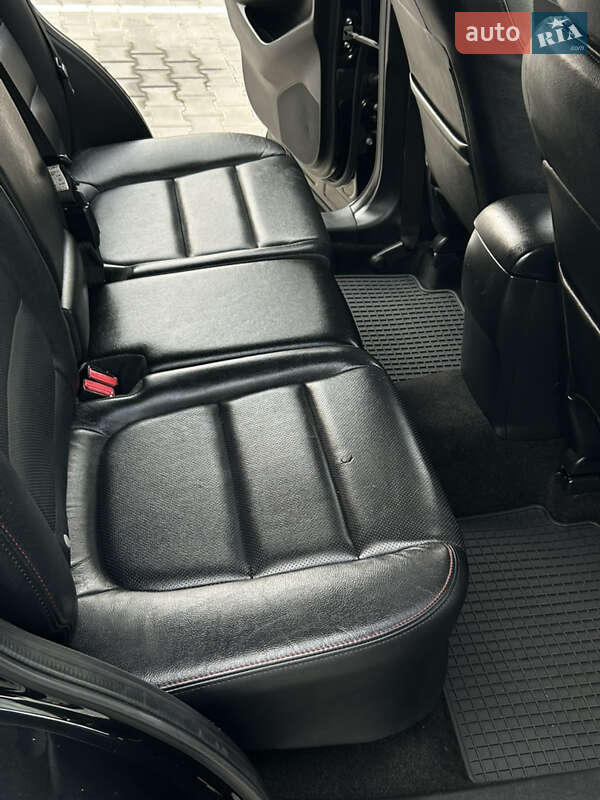 Внедорожник / Кроссовер Mazda CX-5 2014 в Вознесенске