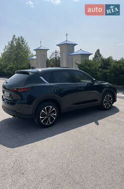 Позашляховик / Кросовер Mazda CX-5 2023 в 