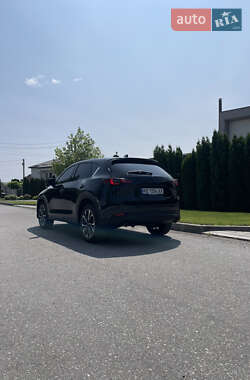 Позашляховик / Кросовер Mazda CX-5 2023 в 