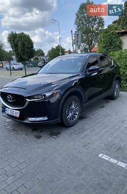 Внедорожник / Кроссовер Mazda CX-5 2017 в 