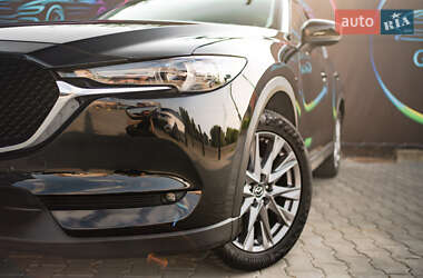 Позашляховик / Кросовер Mazda CX-5 2019 в 