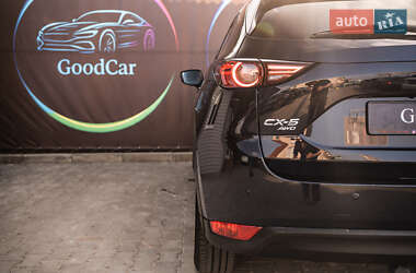 Позашляховик / Кросовер Mazda CX-5 2019 в 