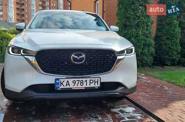 Внедорожник / Кроссовер Mazda CX-5 2023 в 