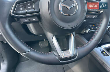Внедорожник / Кроссовер Mazda CX-5 2023 в 