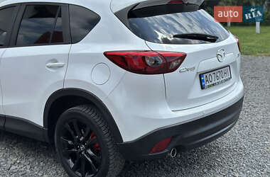 Внедорожник / Кроссовер Mazda CX-5 2015 в 