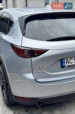 Внедорожник / Кроссовер Mazda CX-5 2018 в 