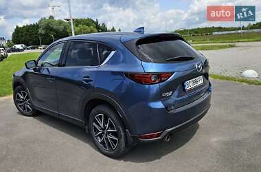 Внедорожник / Кроссовер Mazda CX-5 2018 в 