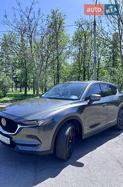 Внедорожник / Кроссовер Mazda CX-5 2017 в 