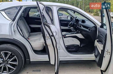 Внедорожник / Кроссовер Mazda CX-5 2018 в 