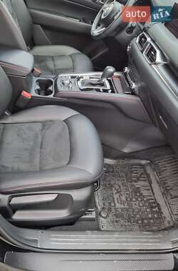 Внедорожник / Кроссовер Mazda CX-5 2023 в 