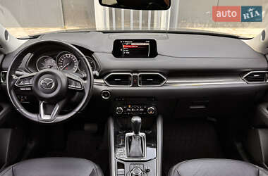 Внедорожник / Кроссовер Mazda CX-5 2017 в 