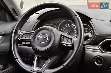 Внедорожник / Кроссовер Mazda CX-5 2017 в 