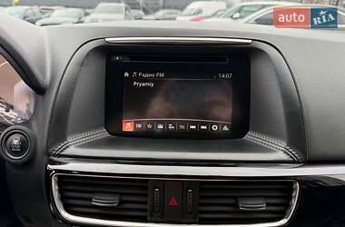 Позашляховик / Кросовер Mazda CX-5 2016 в 