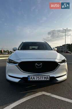 Внедорожник / Кроссовер Mazda CX-5 2018 в 