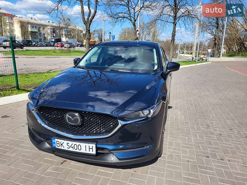Позашляховик / Кросовер Mazda CX-5 2017 в Костопілі