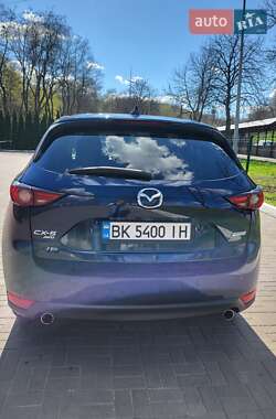 Внедорожник / Кроссовер Mazda CX-5 2017 в 