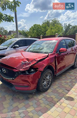 Внедорожник / Кроссовер Mazda CX-5 2017 в 