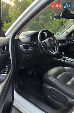 Внедорожник / Кроссовер Mazda CX-5 2018 в 