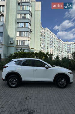 Внедорожник / Кроссовер Mazda CX-5 2018 в 